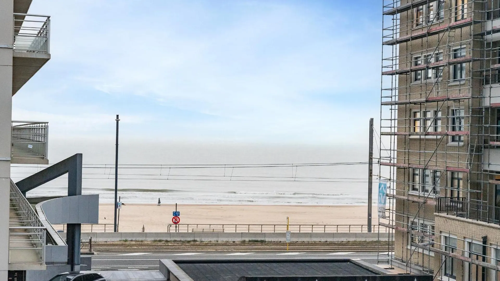 Penthouse Apartment With Spacious Terrace & Sea View Ostende 0*,  Bélgica