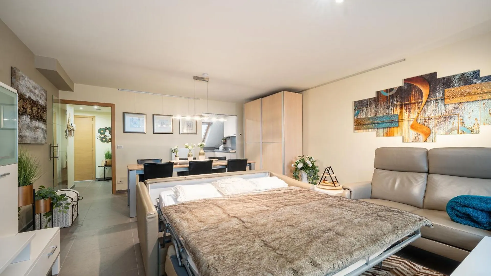 Penthouse Apartment With Spacious Terrace & Sea View Ostende Bélgica